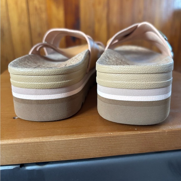 Reef Kaia Tan Platform Slide Sandal size 6 NWOB - Picture 3 of 8